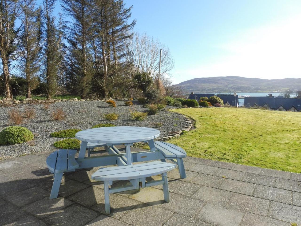 Island View House Bed & Breakfast Castletownbere Bagian luar foto
